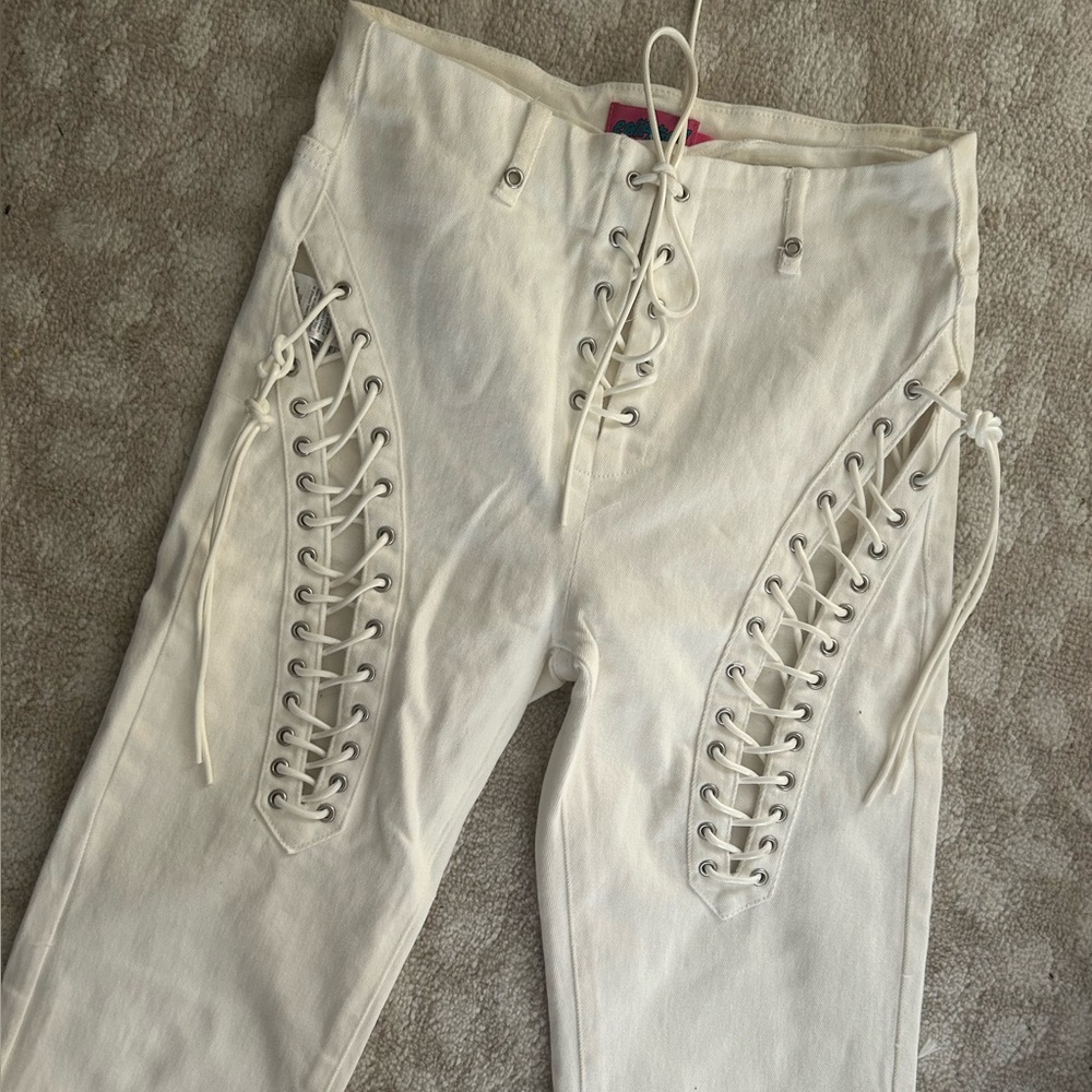 COPY - COPY - Edikted White Flared Jeans